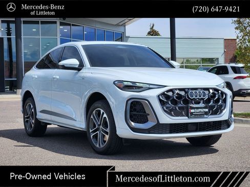 Used 2025 Audi Q5 Premium AWD/4WD image 3