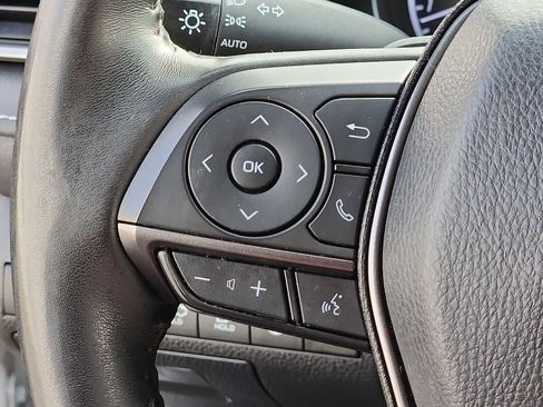 Used 2023 Toyota Camry SE w/ Cold Weather Package AWD/4WD image 20