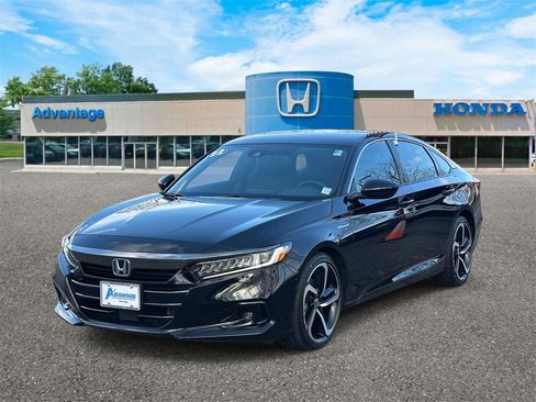 Certified 2022 Honda Accord Sport image 2