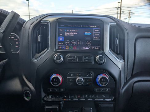 Used 2023 GMC Sierra 2500 Denali image 16