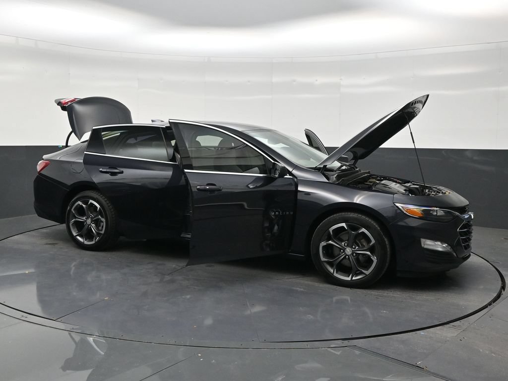 Used 2022 Chevrolet Malibu LT FWD image 29
