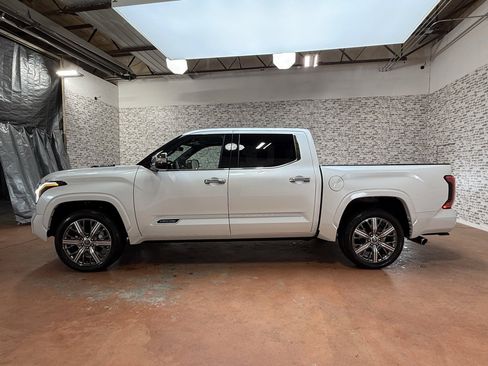 Used 2022 Toyota Tundra Capstone image 5