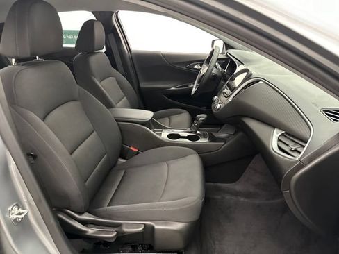 Certified 2024 Chevrolet Malibu RS w/ LPO, Floor Liner Package FWD image 28