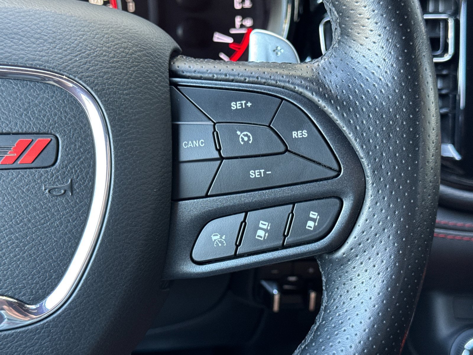 Used 2025 Dodge Durango GT AWD/4WD image 31