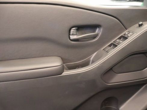 New 2026 Nissan Frontier SV w/ All-Weather Content Package image 9