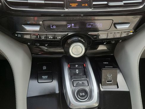 Used 2023 Acura MDX SH-AWD w/ Advance Package image 16