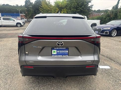 Used 2025 Toyota bZ4X AWD w/ Weather Package image 5