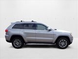 Used 2015 Jeep Grand Cherokee Limited w/ Luxury Group II image 5