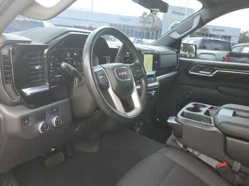 Used 2023 GMC Sierra 1500 Elevation RWD image 13