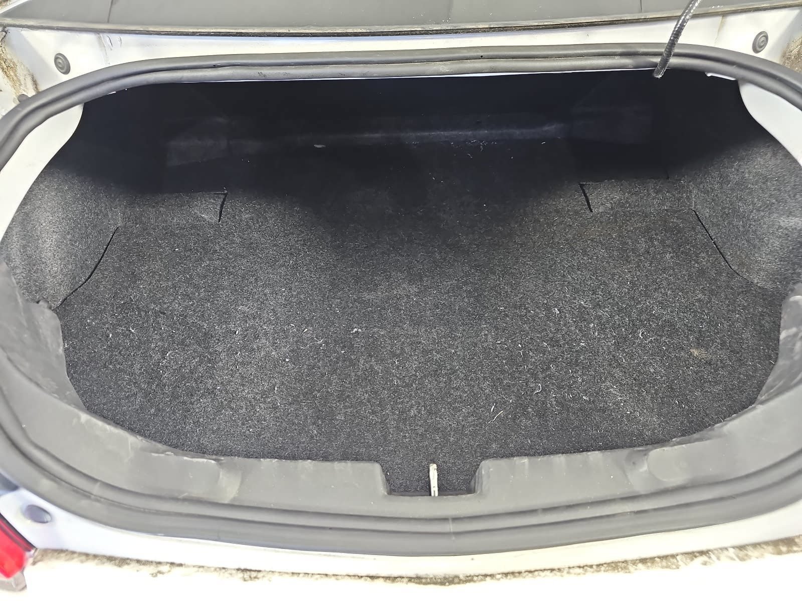 Used 2015 Chevrolet Camaro LS RWD image 9