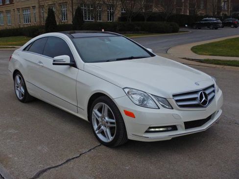 Used 2013 Mercedes-Benz E 350 Coupe w/ Premium 1 Pkg image 3