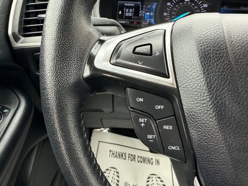 Used 2024 Ford Edge SEL AWD/4WD image 18