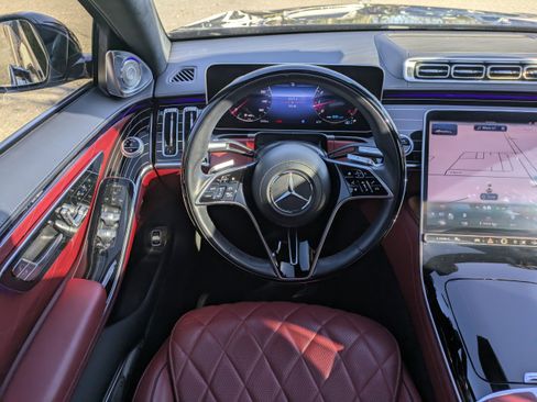 Used 2022 Mercedes-Benz S 580 4MATIC Sedan image 18