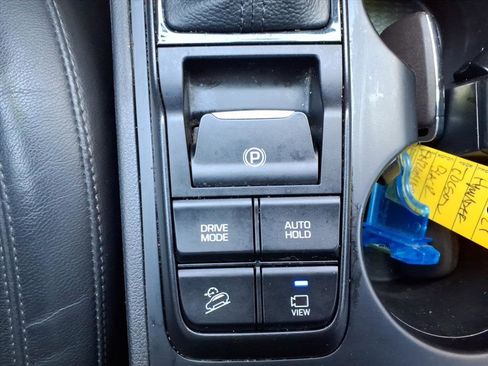 Certified 2021 Hyundai Tucson Limited image 24