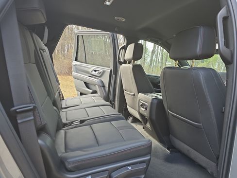 Used 2023 Chevrolet Tahoe RST w/ Luxury Package image 11