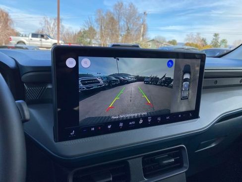 New 2026 Ford Maverick Lariat w/ Black Appearance Package image 12