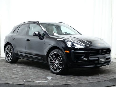 Used 2024 Porsche Macan S image 9