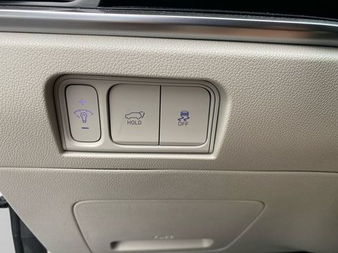 Used 2025 Kia Sorento EX w/ Panoramic Sunroof Package FWD image 23