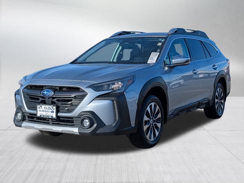 Used 2023 Subaru Outback Touring XT image 3