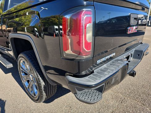 Used 2017 GMC Sierra 1500 Denali w/ Denali Ultimate Package image 35