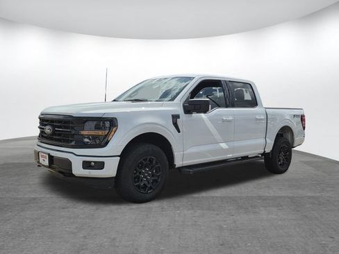 New 2026 Ford F150 XLT w/ Equipment Group 302A MID AWD/4WD image 4