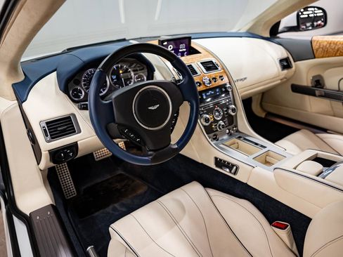 Used 2012 Aston Martin Virage Coupe image 4