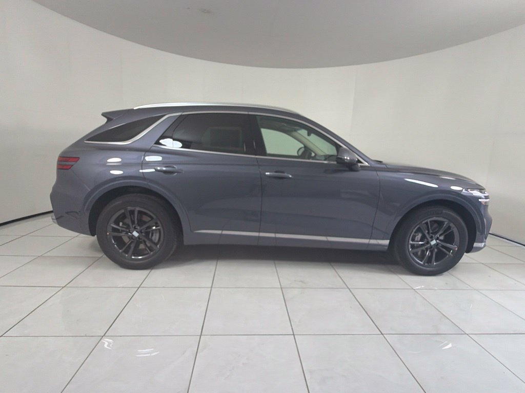 New 2027 Genesis GV70 2.5T Select AWD/4WD image 4