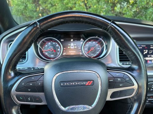 Used 2020 Dodge Charger SXT w/ Leather Interior Group RWD image 38