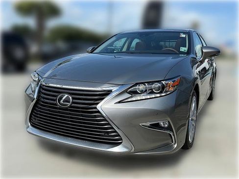 Used 2017 Lexus ES 350 FWD image 3