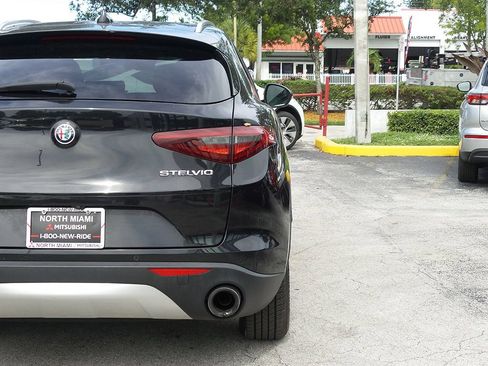 Used 2019 Alfa Romeo Stelvio RWD image 15