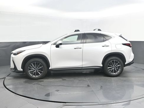 Used 2022 Lexus NX 350 AWD image 2