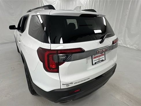Used 2023 GMC Acadia AT4 image 5
