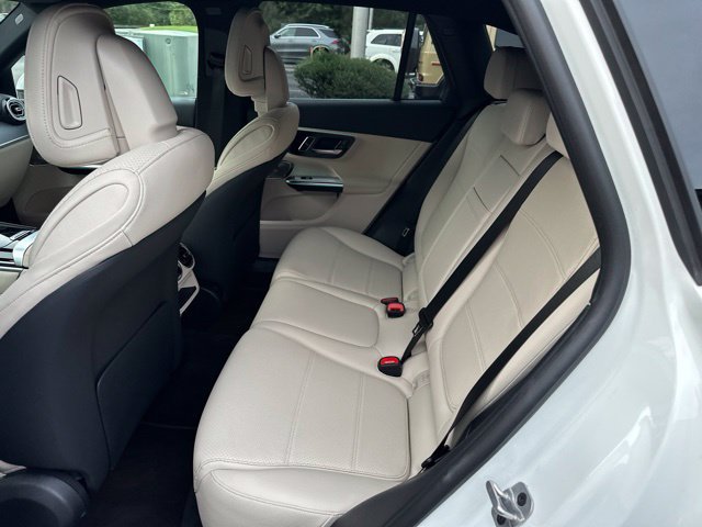 Certified 2026 Mercedes-Benz GLC 300 image 9