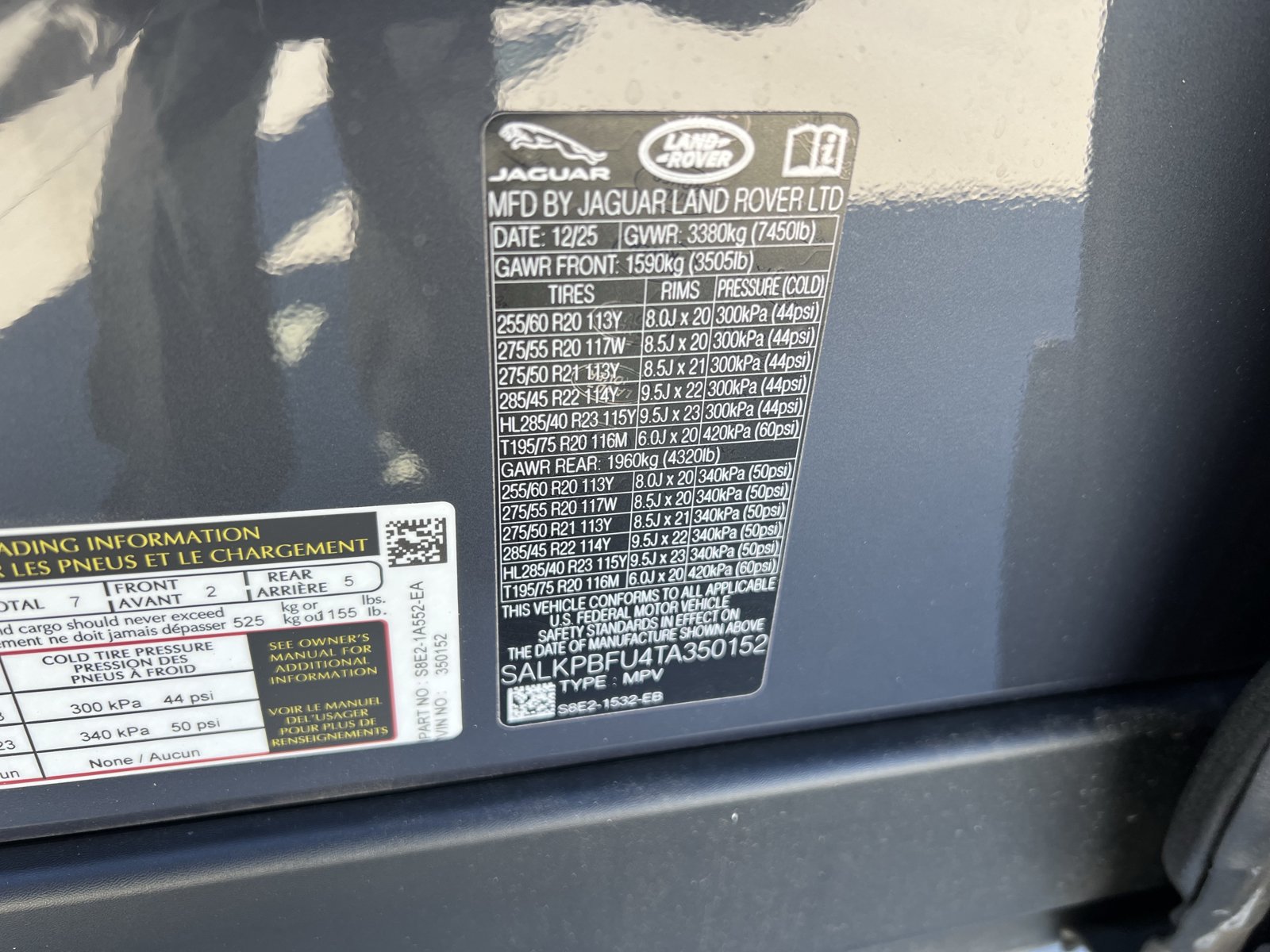 Used 2026 Land Rover Range Rover Long Wheelbase SE AWD/4WD image 37