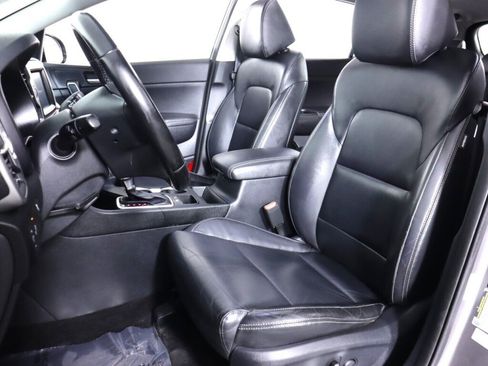 Used 2017 Kia Sportage EX w/ EX Premium Package FWD image 30