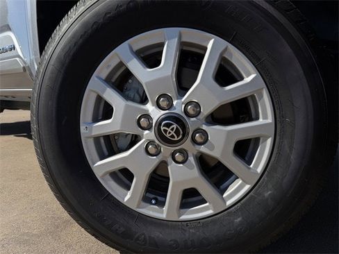 New 2025 Toyota Tacoma 4x4 Double Cab image 10