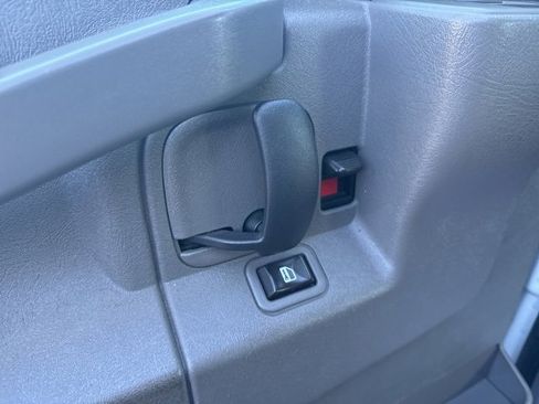 Used 2016 Chevrolet Express 3500 LT w/ LT Preferred Equipment Group image 15