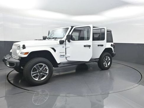 Used 2021 Jeep Wrangler Unlimited Sahara AWD/4WD image 25