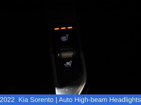 Used 2022 Kia Sorento SX Prestige w/ Panoramic Sunroof Package image 24