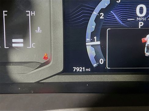 Certified 2024 Toyota Tacoma SR5 image 12