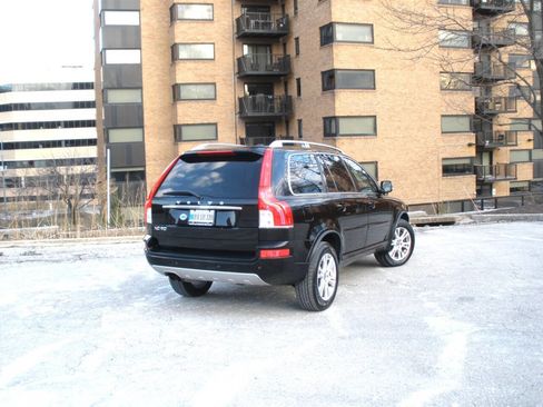 Used 2013 Volvo XC90 3.2 image 16