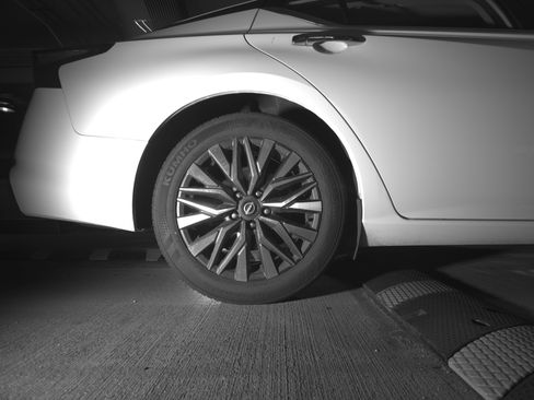 Used 2025 Nissan Altima 2.5 SV image 15