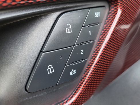 Used 2024 Chevrolet Traverse RS image 14