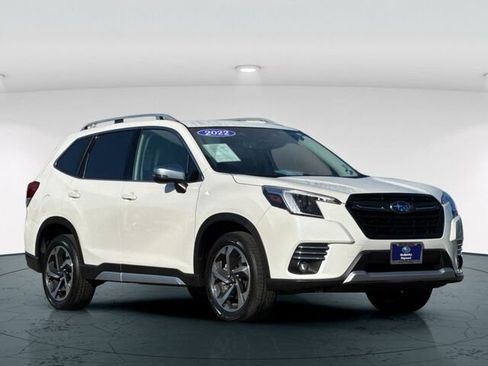 Used 2022 Subaru Forester Touring w/ Popular Package #2 image 8