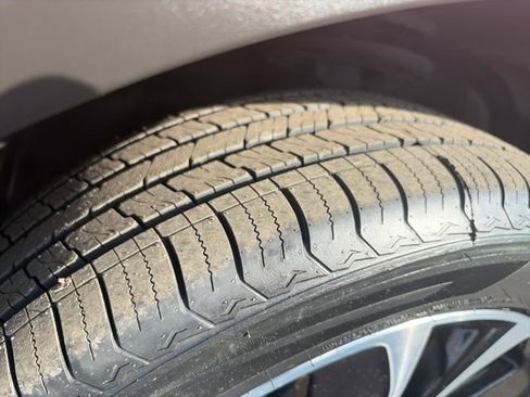 Used 2023 MAZDA CX-5 AWD 2.5 S w/ Premium Package image 27