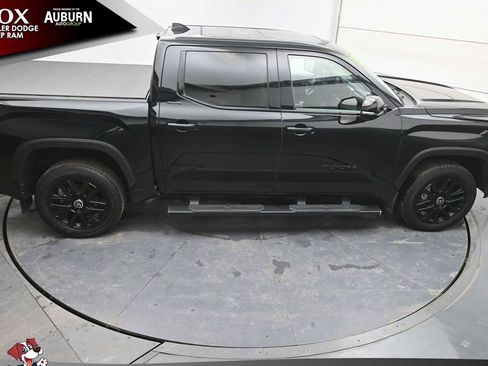 Used 2024 Toyota Tundra Limited image 31