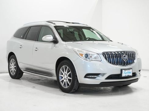 Used 2016 Buick Enclave Leather image 4