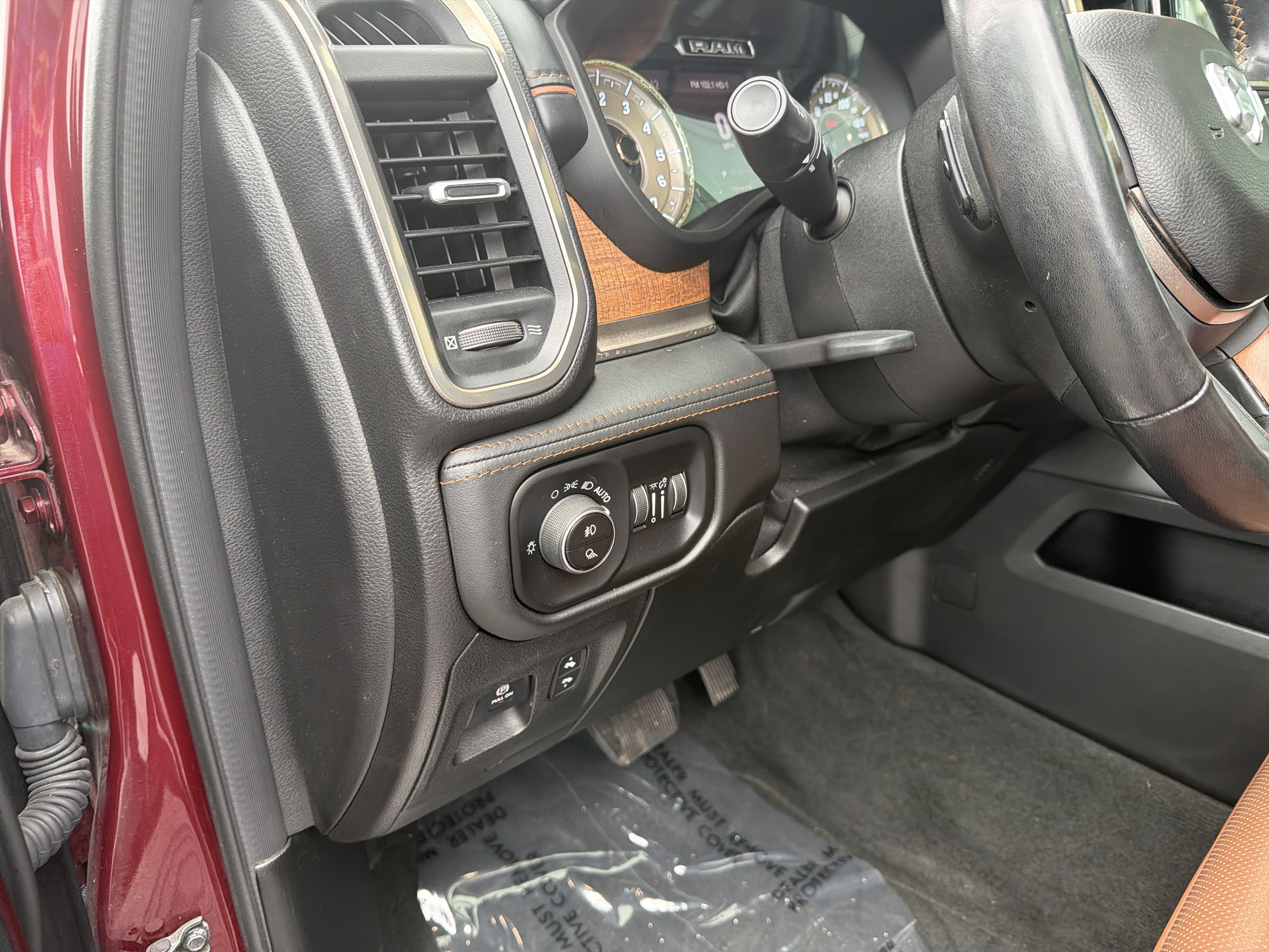 Used 2020 RAM 1500 Limited AWD/4WD image 36
