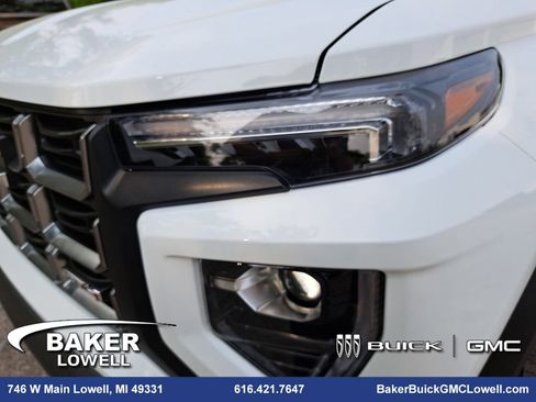 New 2025 GMC Canyon AT4 image 30