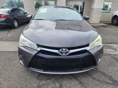 Used 2017 Toyota Camry LE image 2